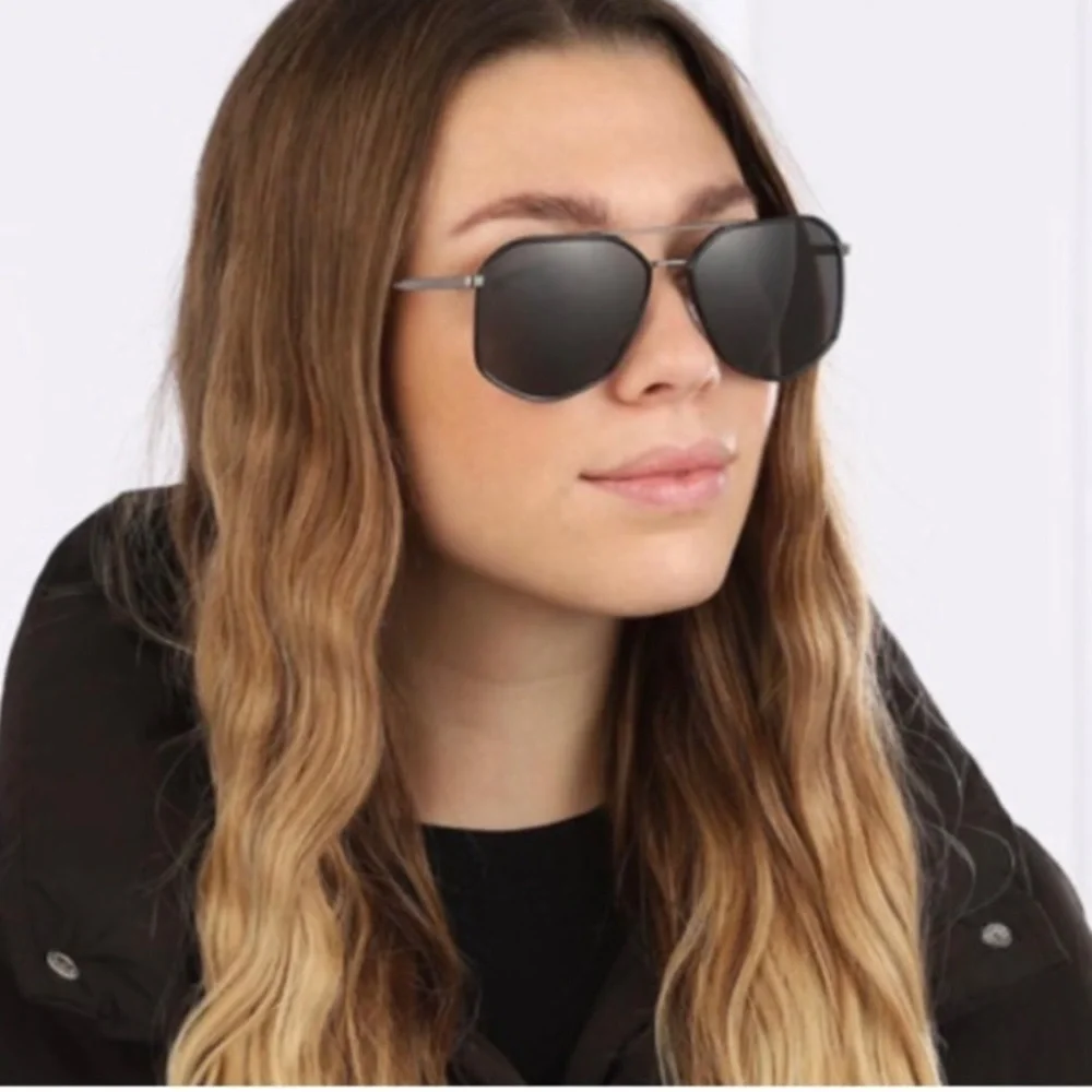 Burberry Sunglasses NEW BE3139